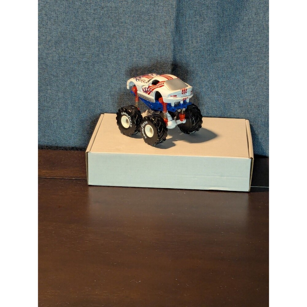 Monster Truck Bundle | Vintage Road Champs Goodyear Tires, Hotwheels Mini Shark - Picture 15 of 16